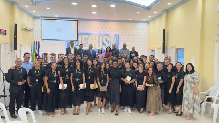 MIDIADESL REALIZA CULTO EM AÇÃO DE GRAÇAS PELOS SEUS 4 ANOS DE ATUAÇÃO NA IADESL